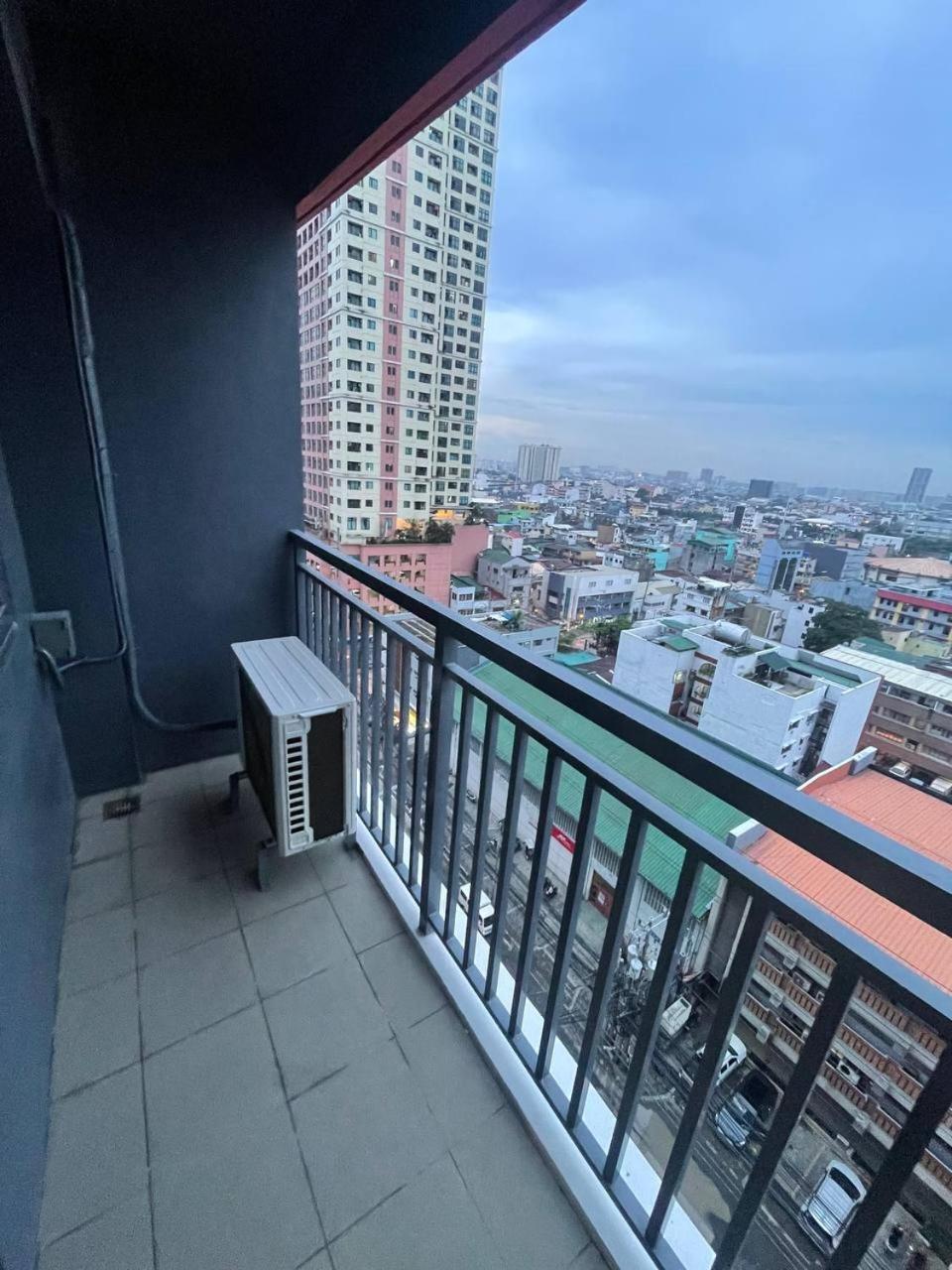 Red Residences Chino Roces Makati San Pedro Makati Eksteriør billede